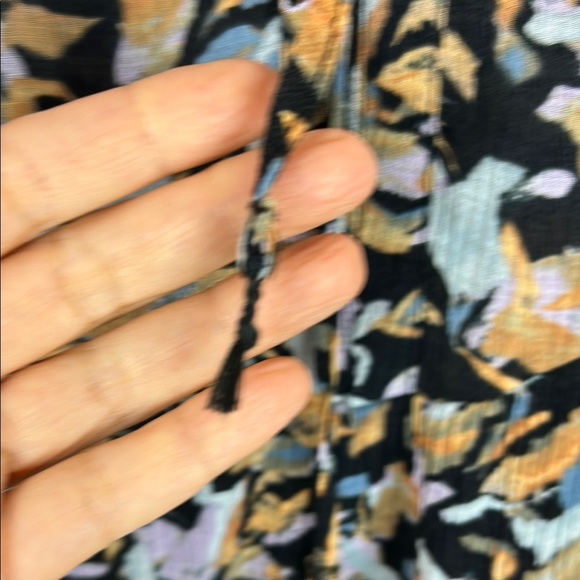 Zac & Rachel Graphic Black Yellow Gold and Blue Long Sleeve Blouse Size Medium - Picture 4 of 10